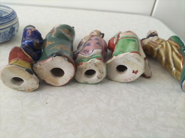 Antiguas estatuas chinas porcelana dioses