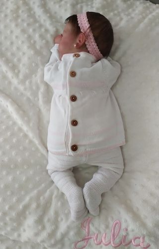 bebe reborn 