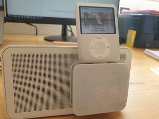 Despertador con iPod/iPad Dock