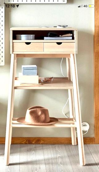 Mesa alta diseño. Tocador. Escritorio. Recepcion.