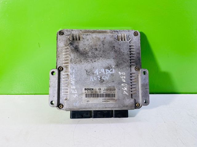 Centralita Motor UCE Renault Scenic I 1.9DCI