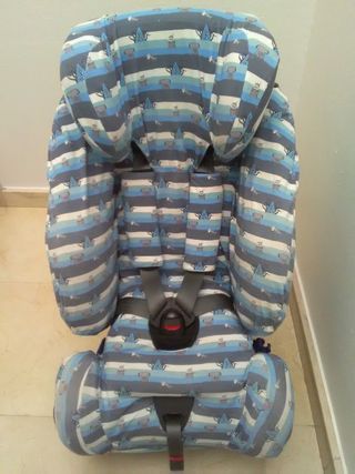 Silla a contramarcha Century  de  klippan