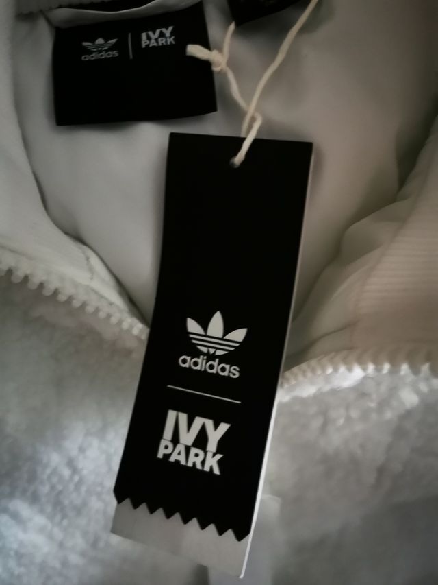 Cazadora Ivy Park adidas