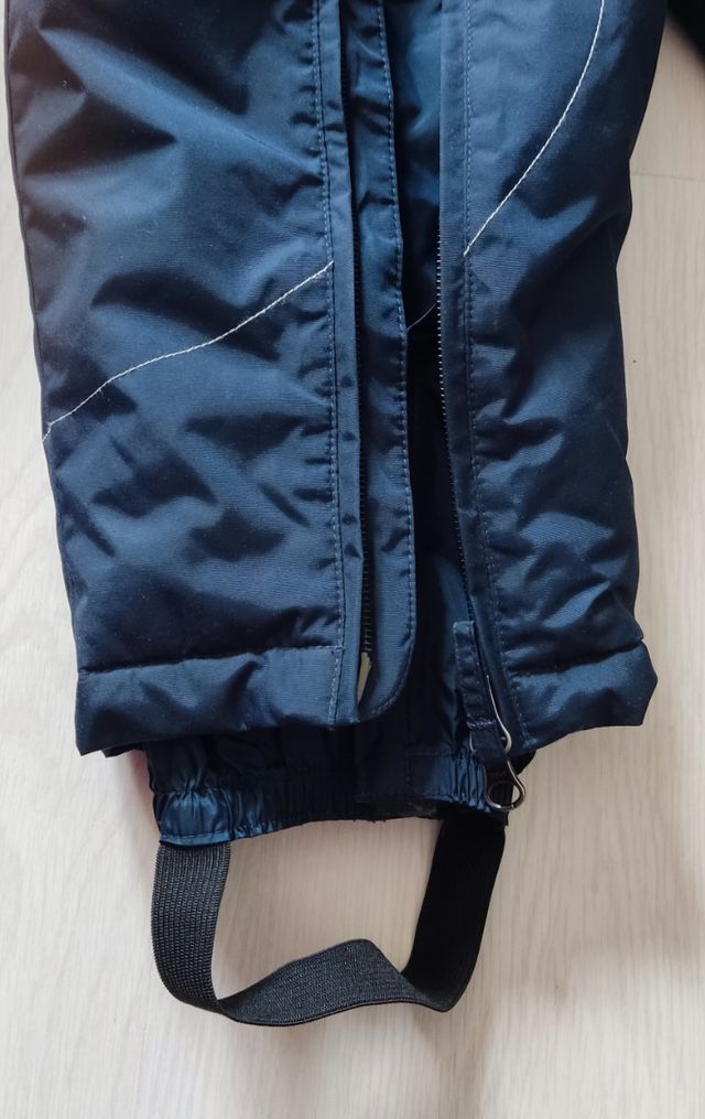 traje de nieve talla 2 años y manoplas