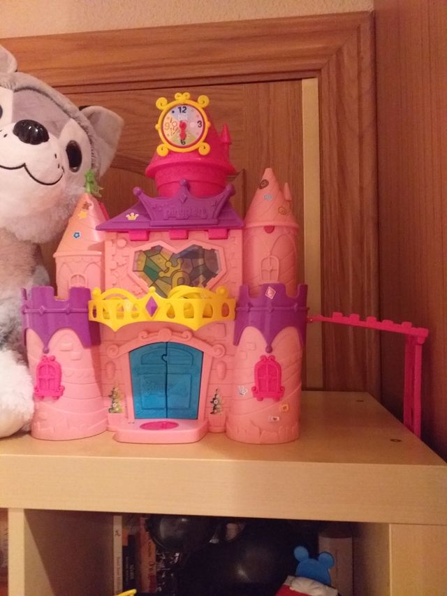 castillo de pin y pon