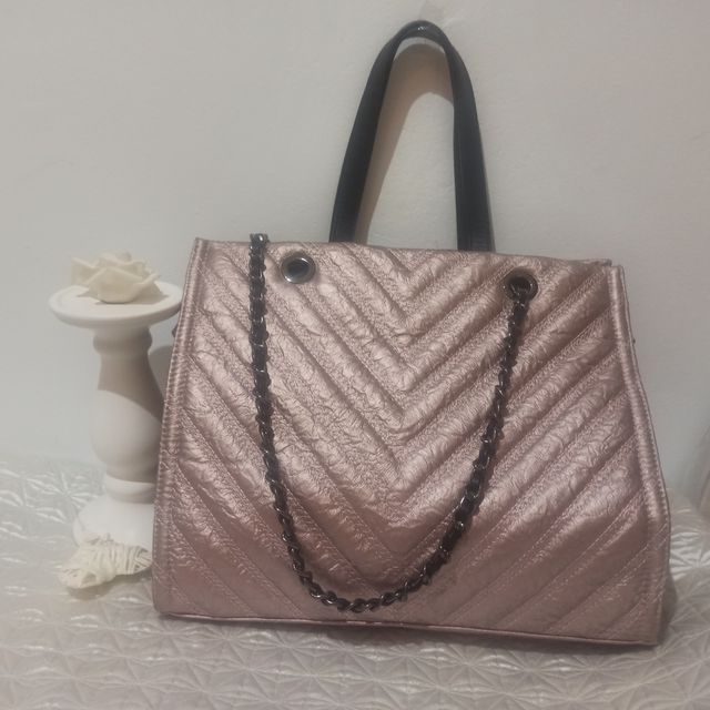 Bolso grande mujer, lila metalizado, nuevo.