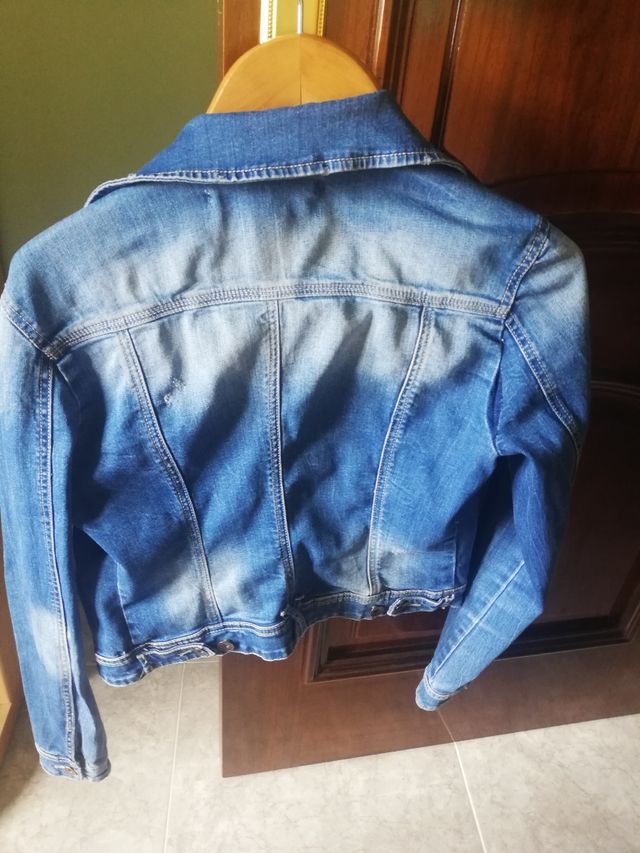 Cazadora vaquera Stradivarius