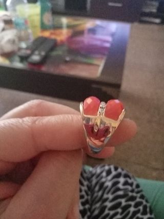 vendo anillo de mujer de bisuteria