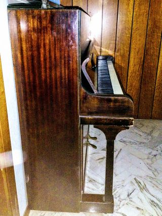 Pianoforte a parete