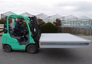 Contenedores metálicos para almacén