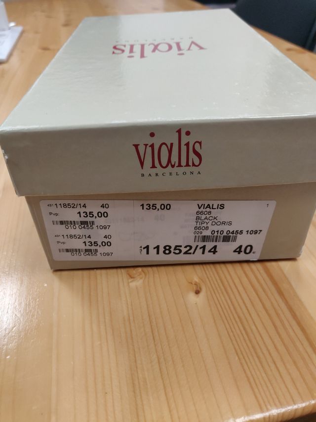 Sandalias Vialis nuevas