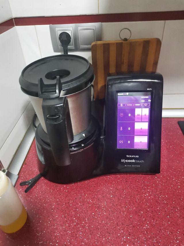 robot de cocina taurus