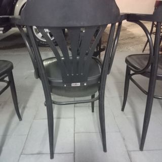 9 sillas tipo thonet