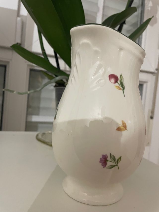 Lechera Grana San Claudio o salsera