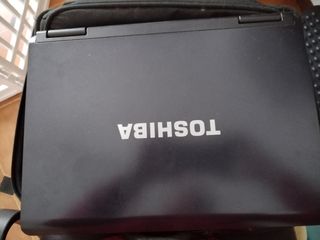 Portátil Toshiba Intel Pentium