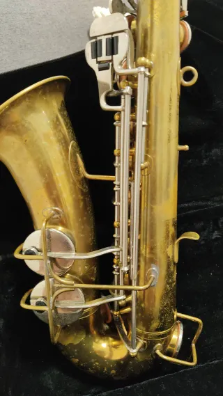Saxo alto Buescher Aristocrat 377xxx (1961)