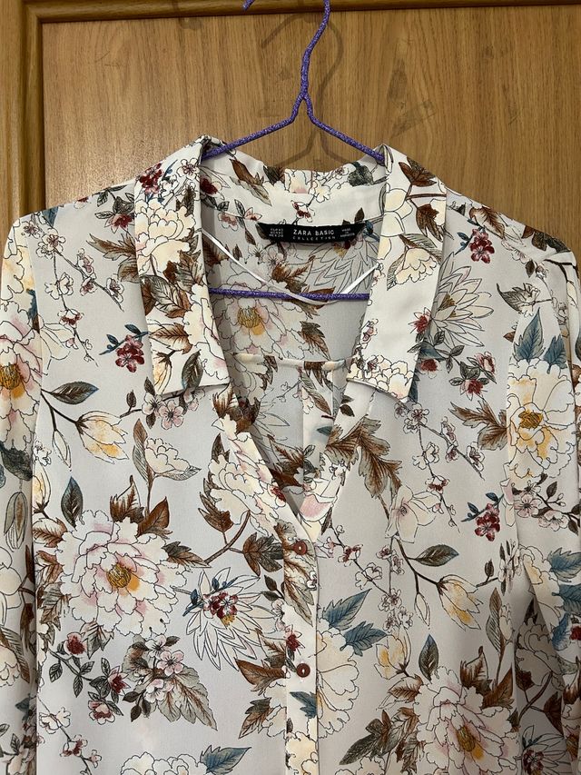 Camisa flores zara