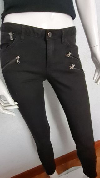 Pantalón pitillo - Zara - Talla 38