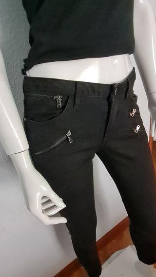 Pantalón pitillo - Zara - Talla 38