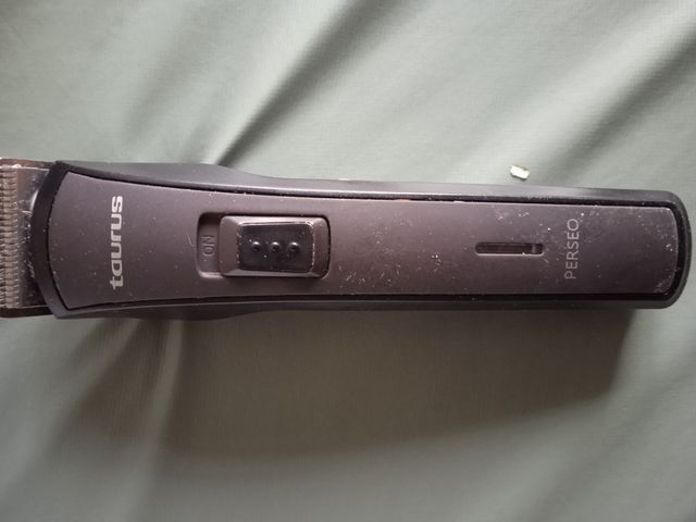 Rasoio Taurus Perseus