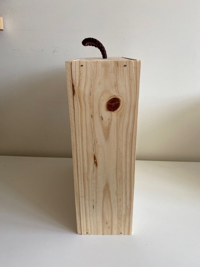 Caja madera aceites Deoleo