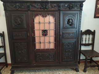 Mueble escritorio estilo castellano antiguo