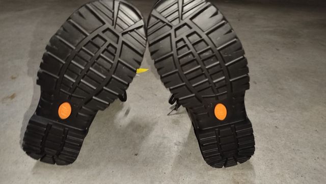 BOTAS DE BOMBERO TALLA 43