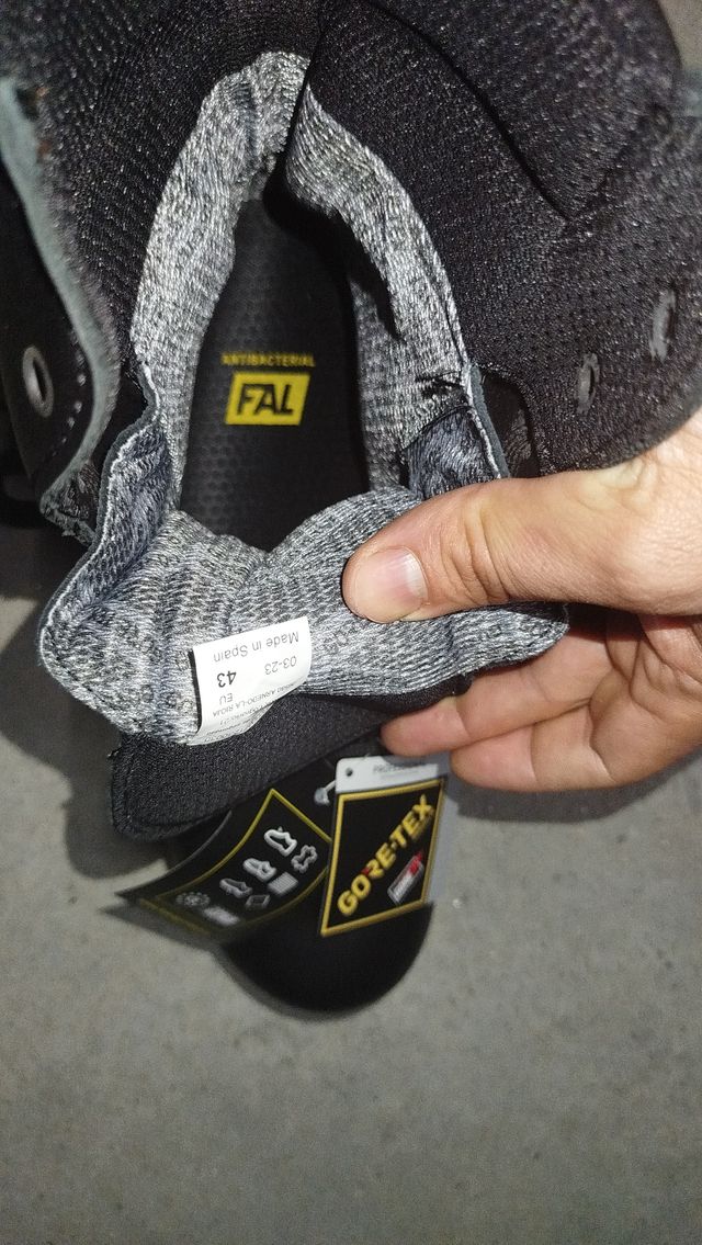 BOTAS DE BOMBERO TALLA 43