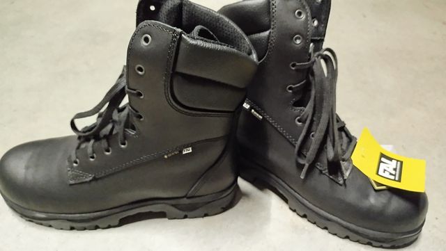 BOTAS DE BOMBERO TALLA 43