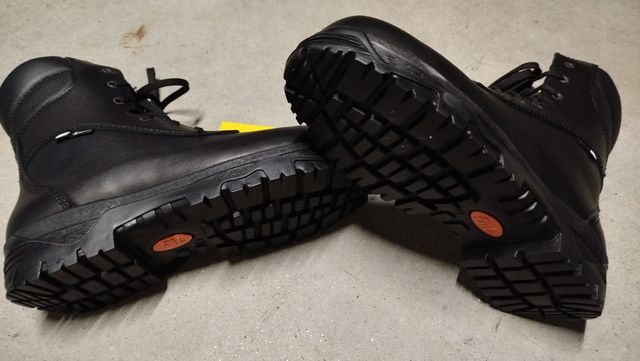 BOTAS DE BOMBERO TALLA 43