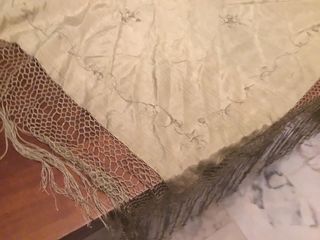 Manton de manila isabelino