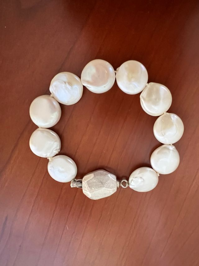 Pulsera perlas de río