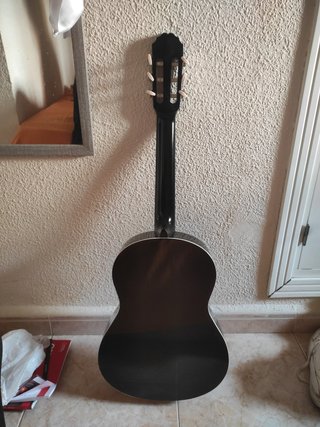 Guitarra española tamaño niño