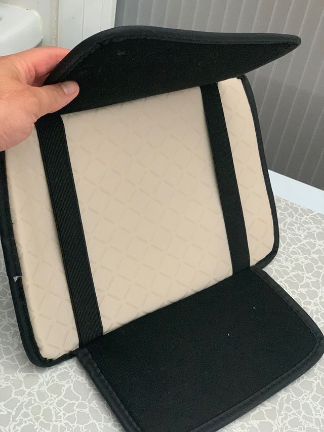 Almohadilla reposabrazos Jeep