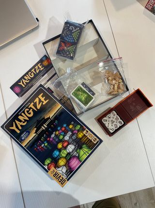 Yangtze y Story Cubes