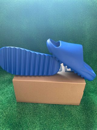 ADIDAS YEEZY SLIDE AZURE