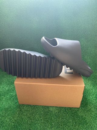 ADIDAS YEEZY SLIDE ONYX