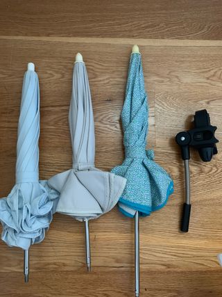 Sombrillas y sujecion para carro universal