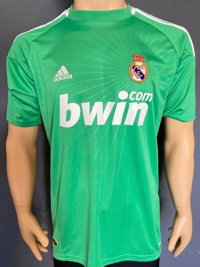 Camiseta original Adidas portero Real Madrid 2011