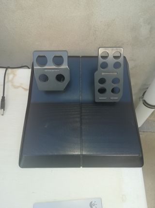 volante y pedales