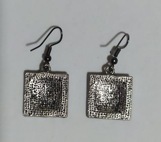 Pendientes con faraón y símbolos egipcios nuevos