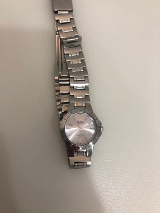 Reloj Casio plateado