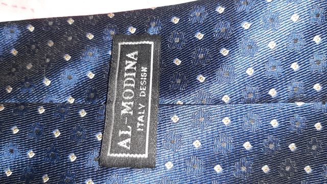 Corbata Al-Modina