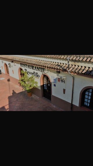 Se vende chalet  mas restaurante