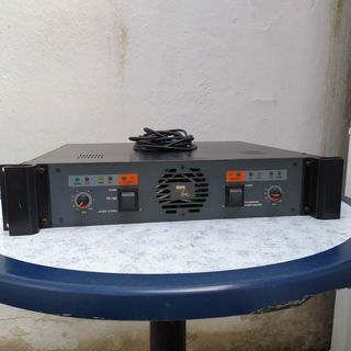 equipo de música y luces