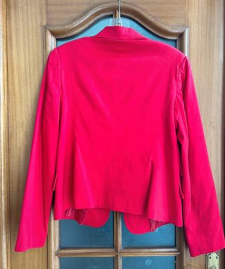 Chaqueta roja 
