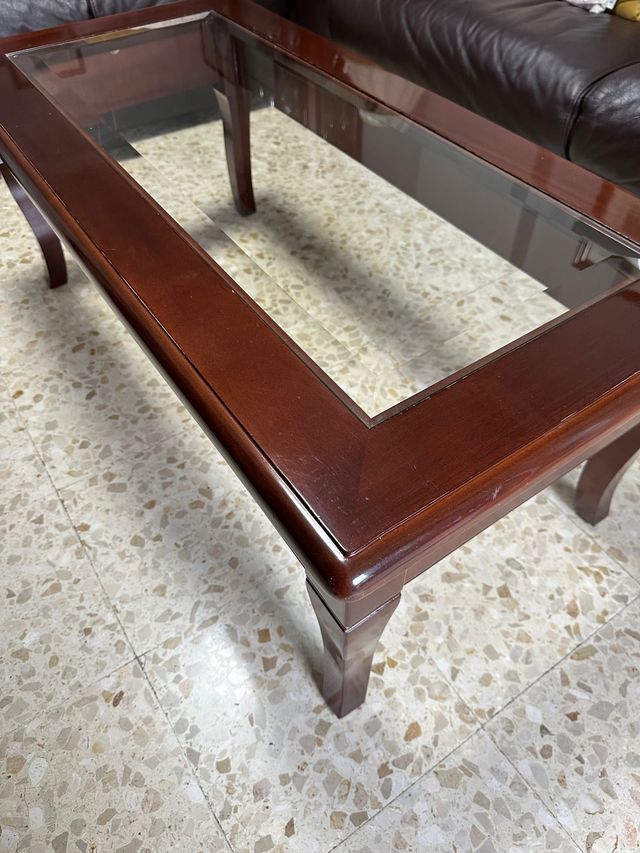 Mesa de salón de muebles Alarcón 