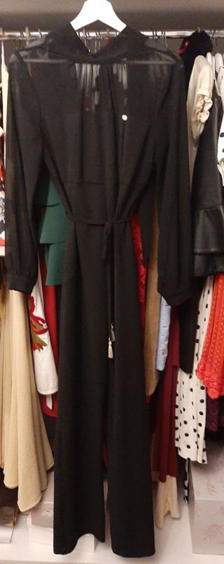 Mono fiesta. Precio real 120 euros