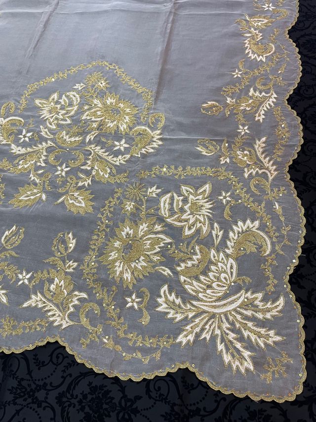 Manteletas fallera alicantina