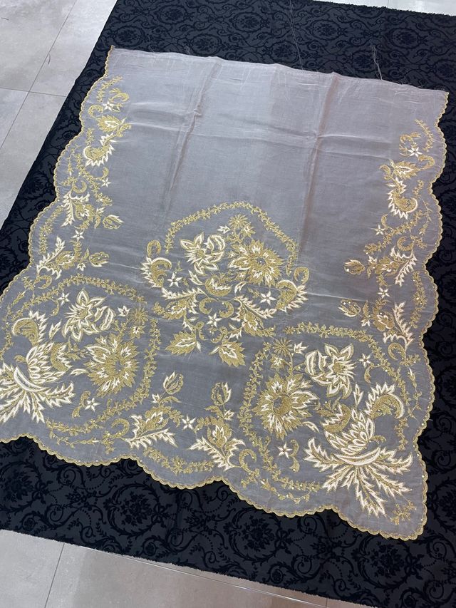 Manteletas fallera alicantina